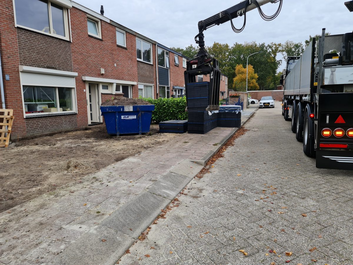 Bestrating afleveren